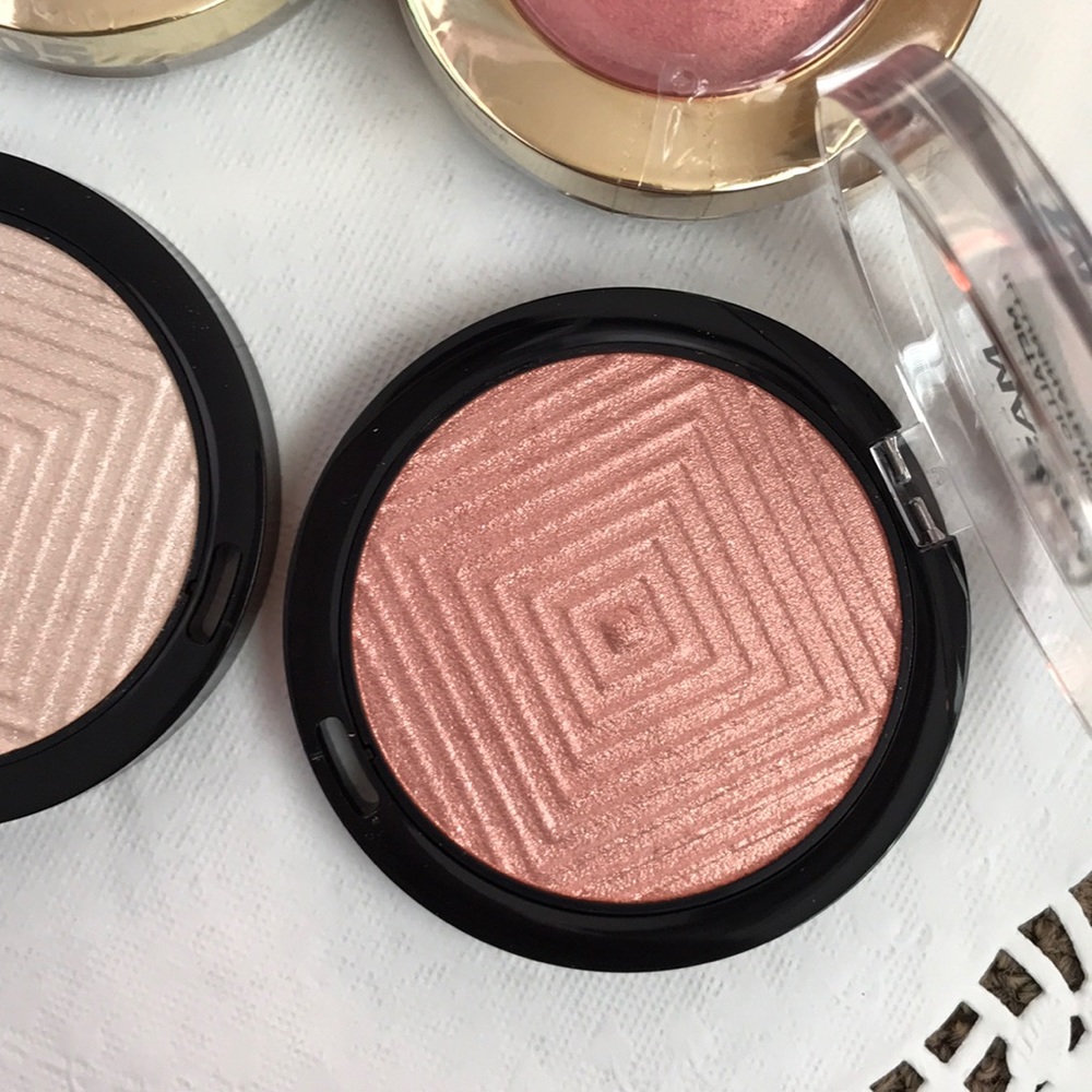 Makeup bundle - Picture 3 of 6